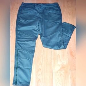 Green Tactical Pants